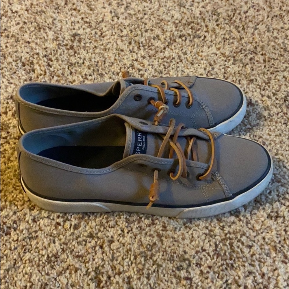 Women’s Sperry top slider